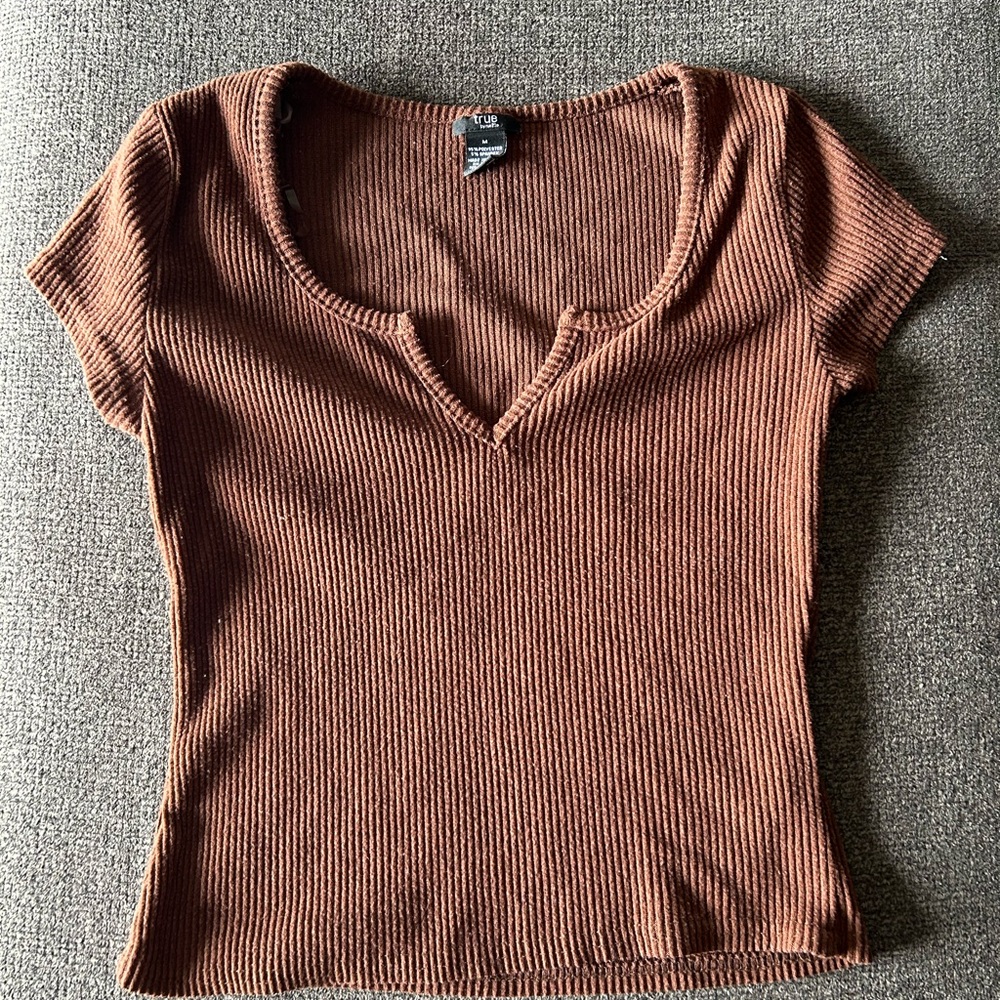 Forever 21 Chocolate Ribbed Short Sleeve Top